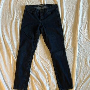 Universal Thread Mid Rise Skinny Jean Size 8